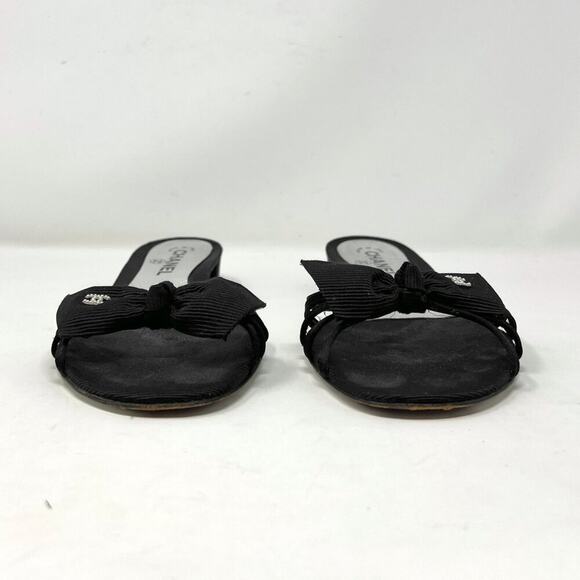 Chanel Black Grosgrain Bow Slide Sandals with Pearl Interlocking Logo  Size 39.5 - Picture 3 of 9